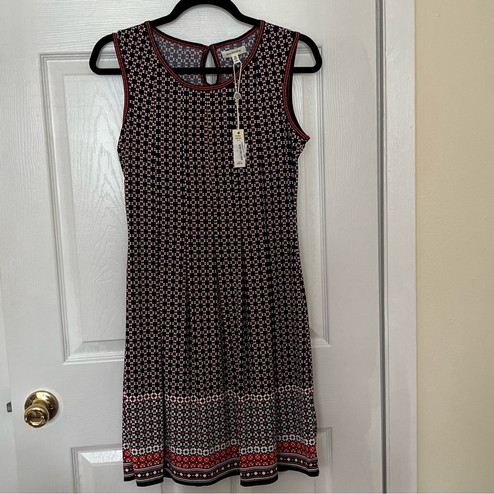 Max Studio Sleeveless Geometric Pattern Dress Red and Navy
NWT Size XS
